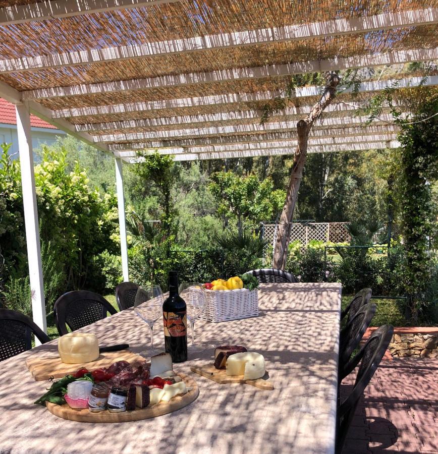 Villa Santa Barbara Cefalu Bagian luar foto