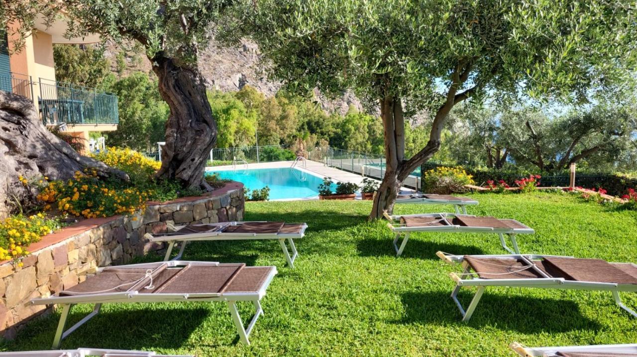 Villa Santa Barbara Cefalu Bagian luar foto